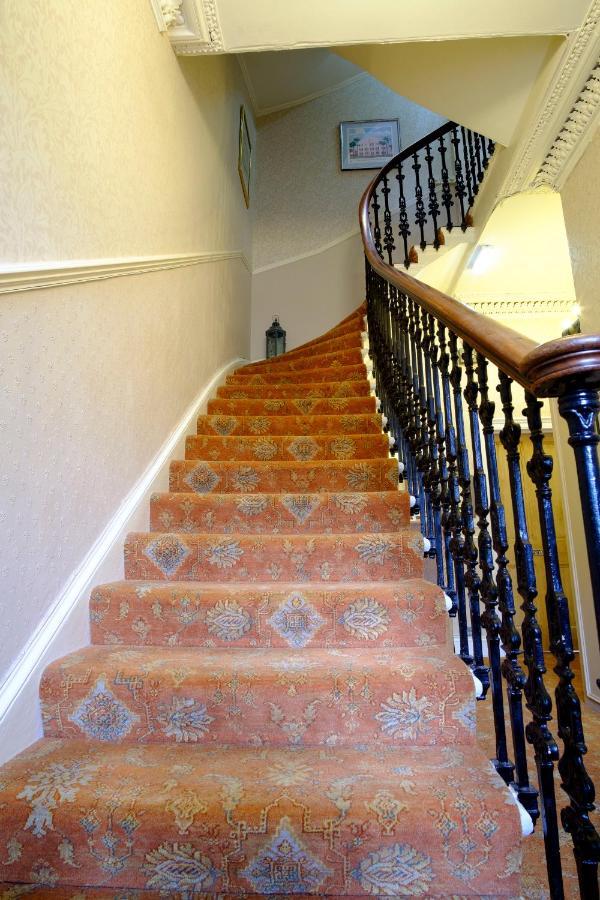 Kingsway Guest House Edimburgo Esterno foto